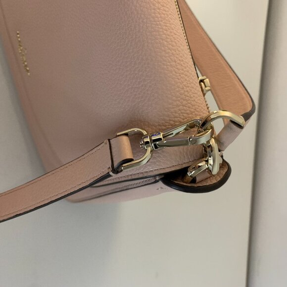 Kate Spade - Medium Flap Shoulder Bag - Pebbled leather - Rose Smoke - Picture 4 of 13